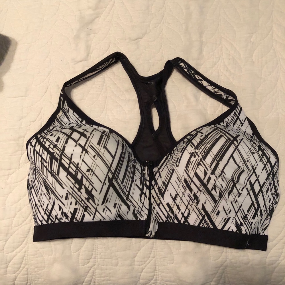 Danskin Sports Bra